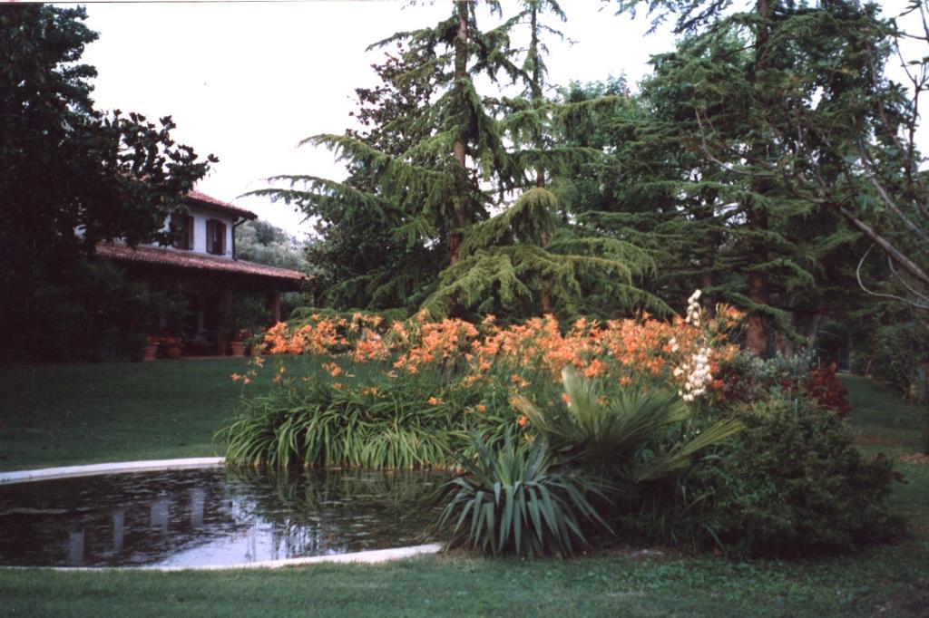 B&B Soiano Del Lago Bagian luar foto