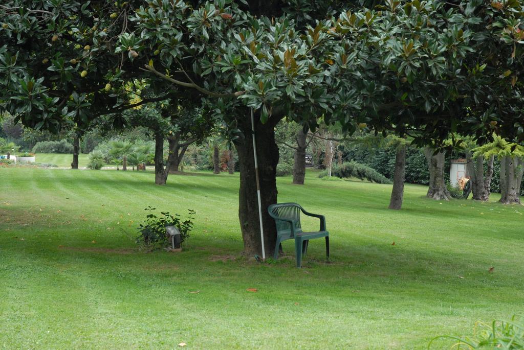 B&B Soiano Del Lago Bagian luar foto