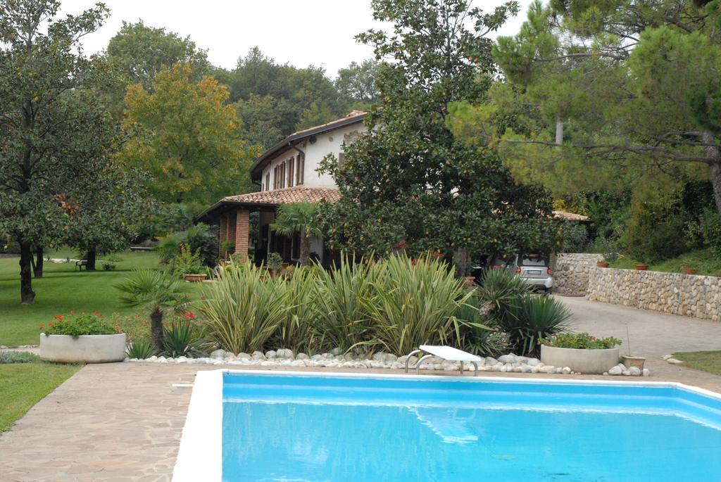 B&B Soiano Del Lago Bagian luar foto