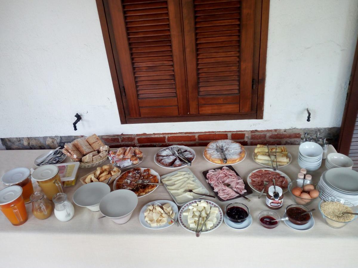 B&B Soiano Del Lago Bagian luar foto